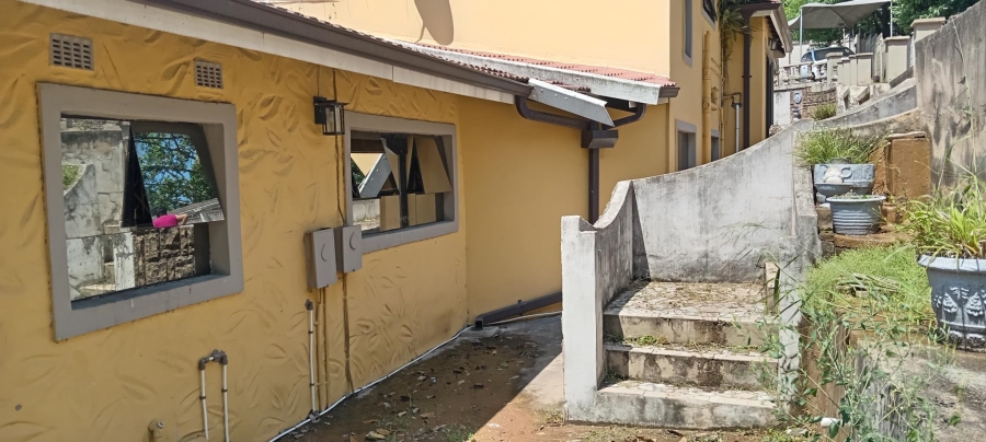 5 Bedroom Property for Sale in Moseley Park KwaZulu-Natal
