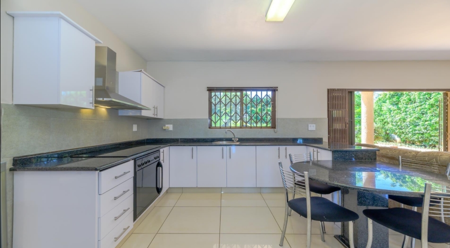 5 Bedroom Property for Sale in Ballito Central KwaZulu-Natal