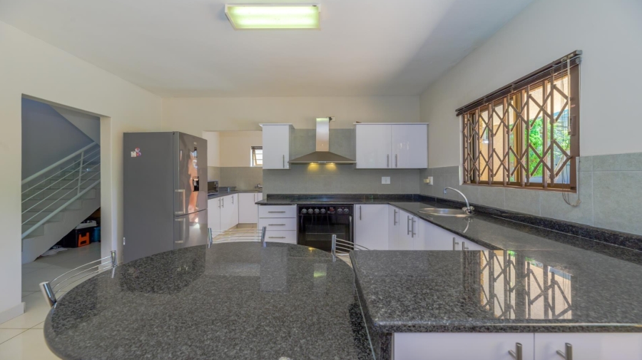5 Bedroom Property for Sale in Ballito Central KwaZulu-Natal