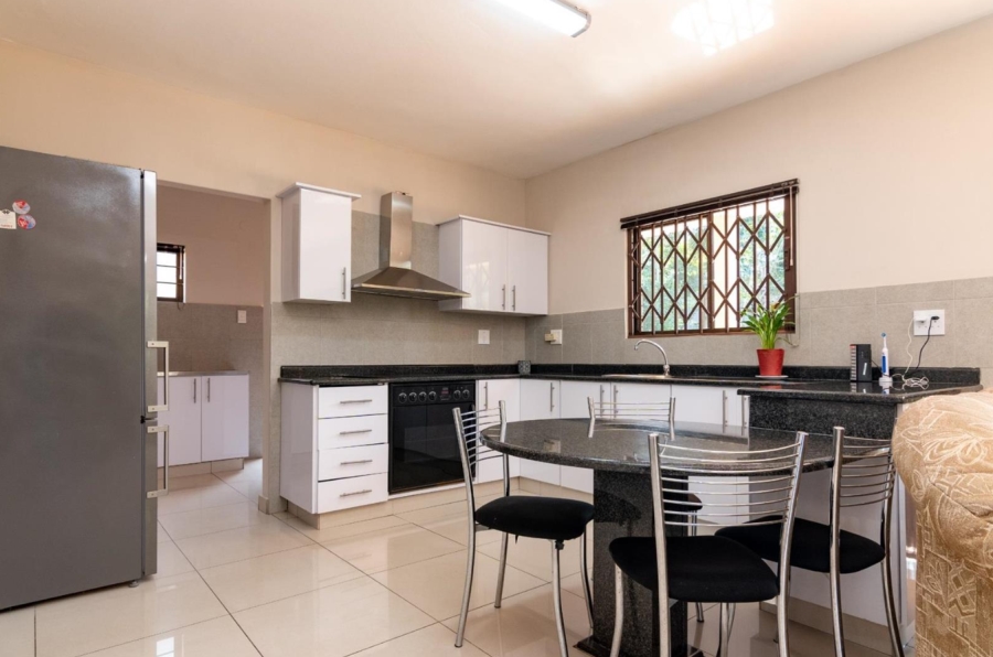 5 Bedroom Property for Sale in Ballito Central KwaZulu-Natal