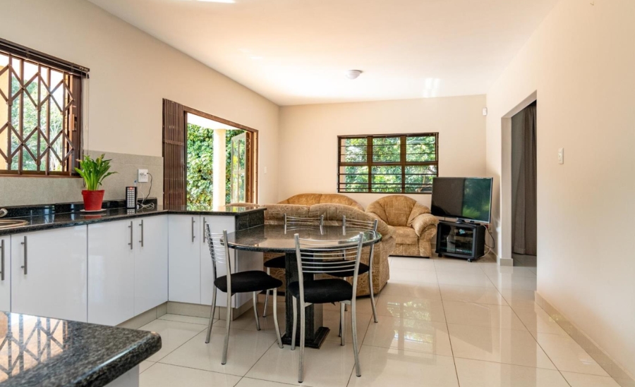 5 Bedroom Property for Sale in Ballito Central KwaZulu-Natal