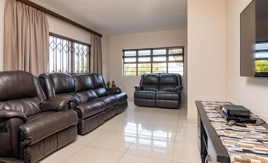 5 Bedroom Property for Sale in Ballito Central KwaZulu-Natal