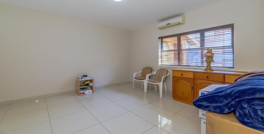 5 Bedroom Property for Sale in Ballito Central KwaZulu-Natal