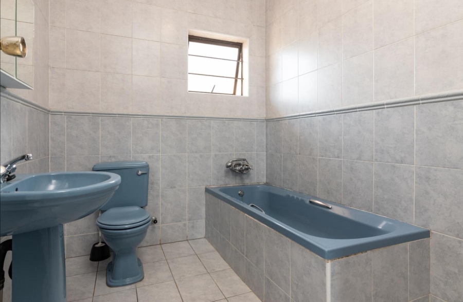 5 Bedroom Property for Sale in Ballito Central KwaZulu-Natal