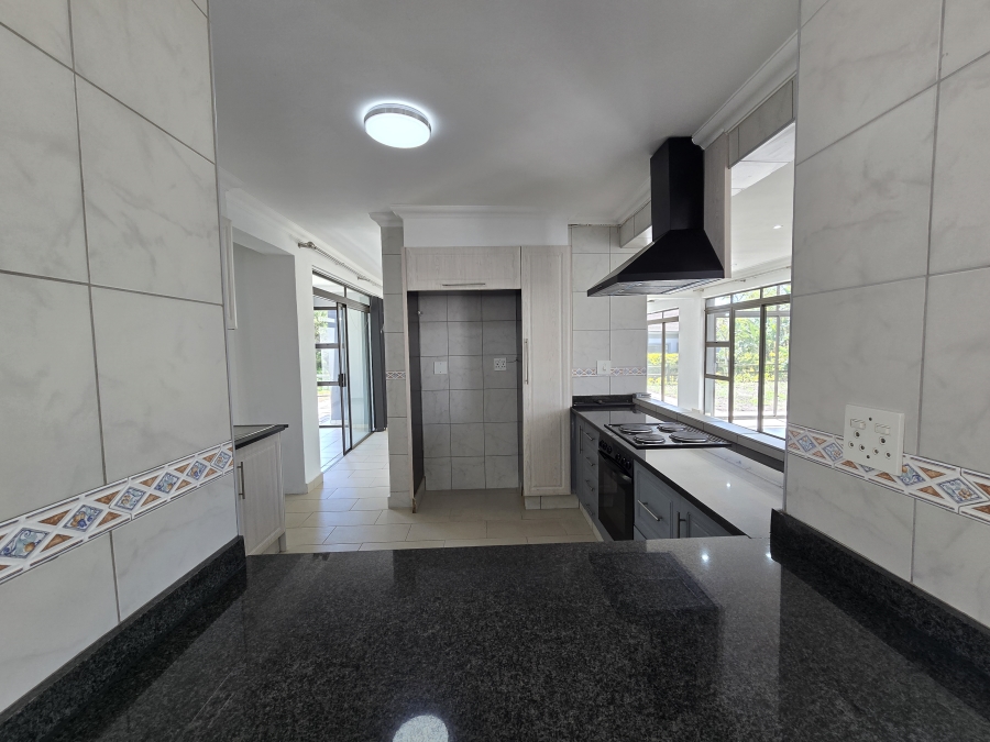 To Let 3 Bedroom Property for Rent in Palm Lakes Estate KwaZulu-Natal