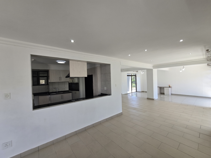 To Let 3 Bedroom Property for Rent in Palm Lakes Estate KwaZulu-Natal