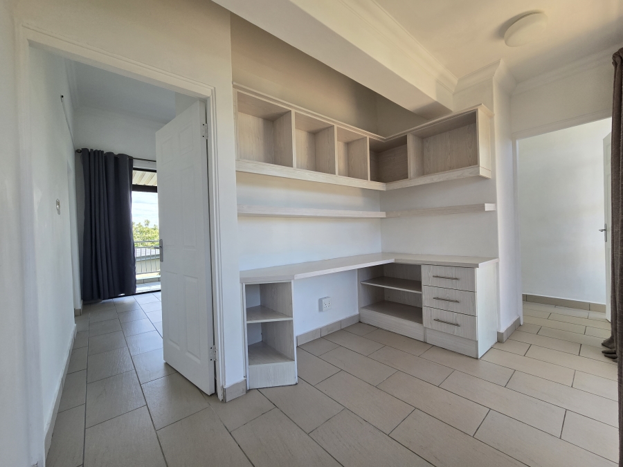 To Let 3 Bedroom Property for Rent in Palm Lakes Estate KwaZulu-Natal