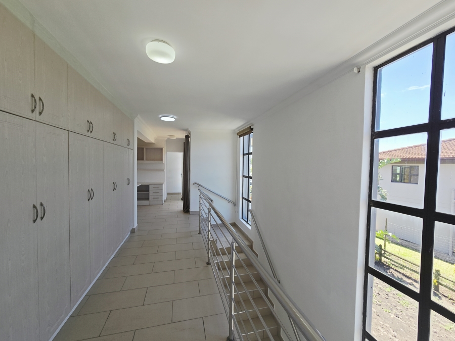 To Let 3 Bedroom Property for Rent in Palm Lakes Estate KwaZulu-Natal