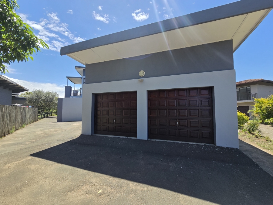 To Let 3 Bedroom Property for Rent in Palm Lakes Estate KwaZulu-Natal