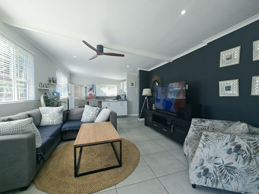 To Let 3 Bedroom Property for Rent in Ballito Central KwaZulu-Natal