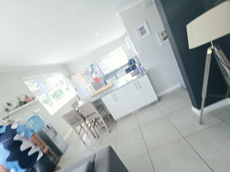 To Let 3 Bedroom Property for Rent in Ballito Central KwaZulu-Natal