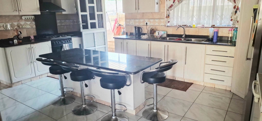 3 Bedroom Property for Sale in Newlands West KwaZulu-Natal