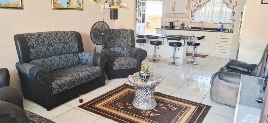 3 Bedroom Property for Sale in Newlands West KwaZulu-Natal