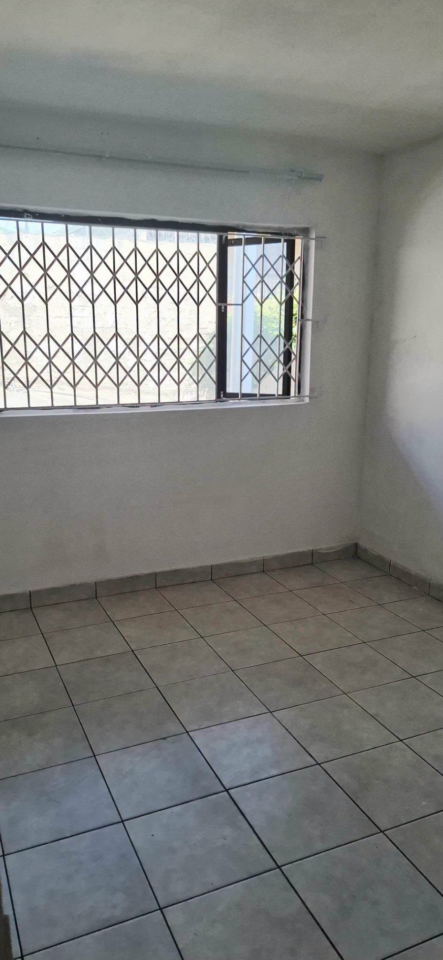 3 Bedroom Property for Sale in Newlands West KwaZulu-Natal