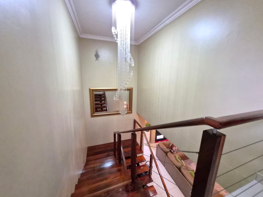 5 Bedroom Property for Sale in Mzingazi Golf Estate KwaZulu-Natal