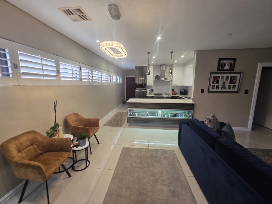 3 Bedroom Property for Sale in Izinga KwaZulu-Natal