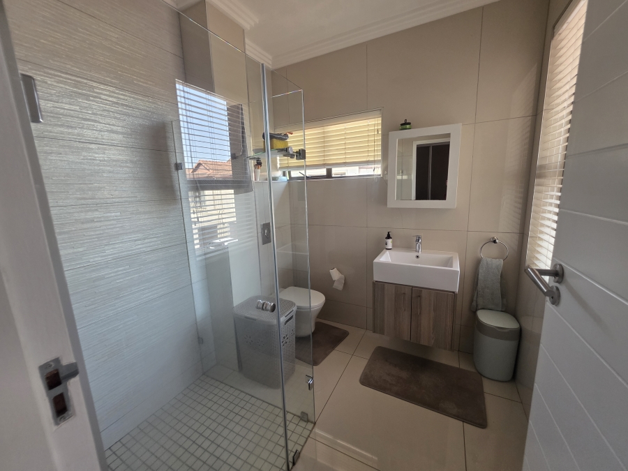 3 Bedroom Property for Sale in Izinga KwaZulu-Natal
