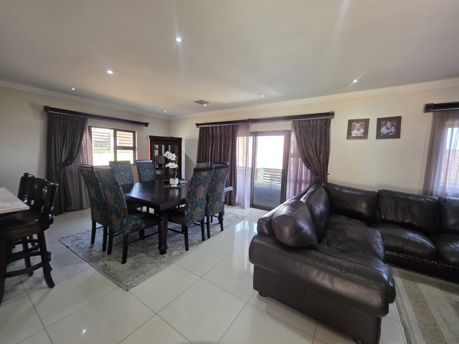 3 Bedroom Property for Sale in Izinga KwaZulu-Natal
