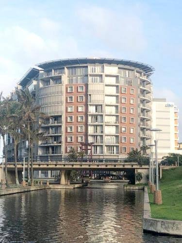 1 Bedroom Property for Sale in Point Waterfront KwaZulu-Natal