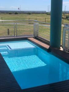 1 Bedroom Property for Sale in Point Waterfront KwaZulu-Natal