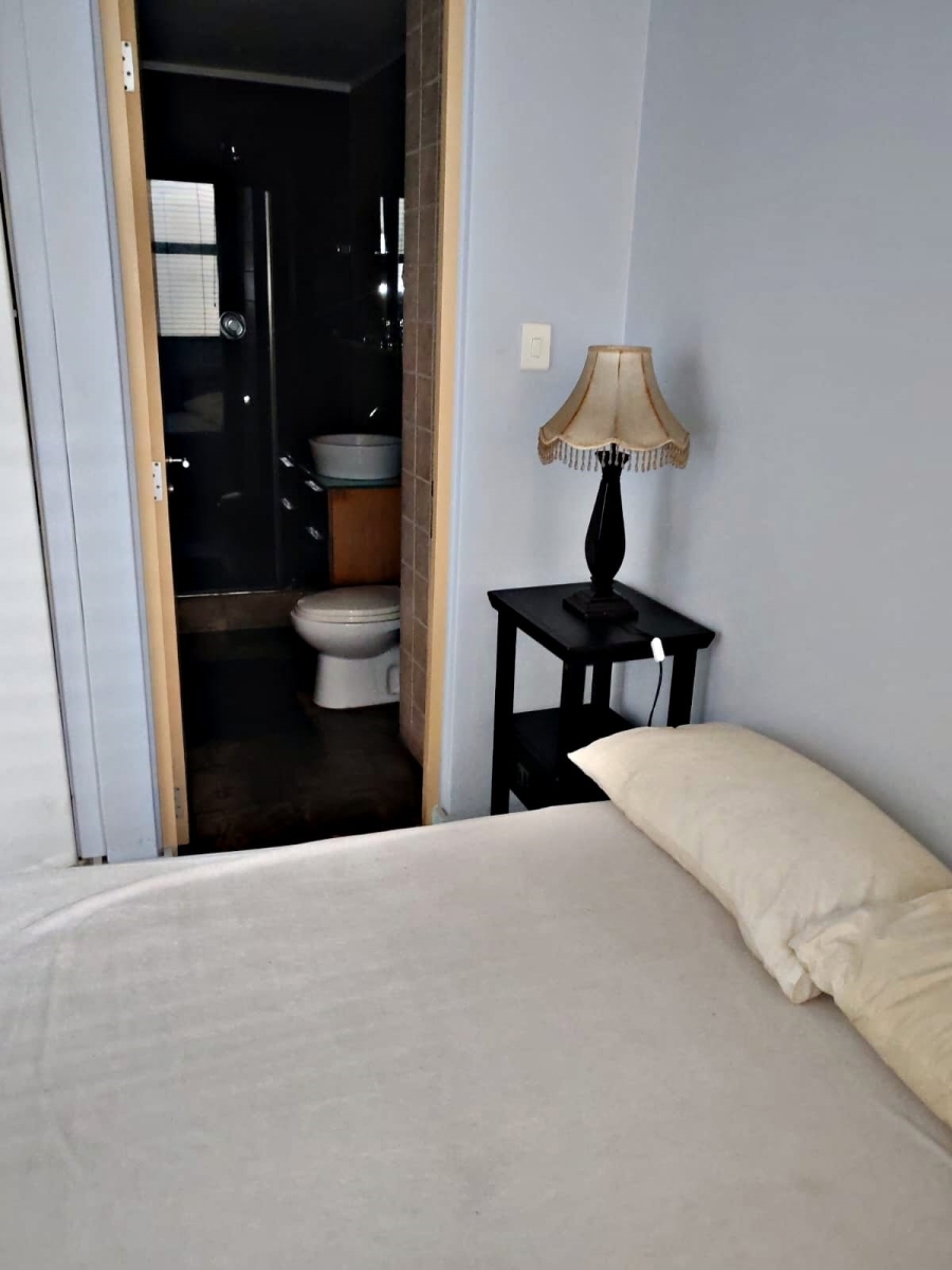 1 Bedroom Property for Sale in Point Waterfront KwaZulu-Natal