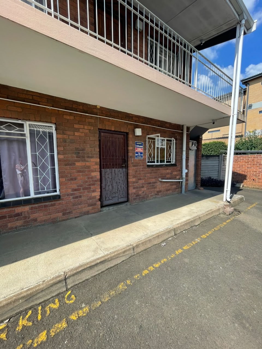 2 Bedroom Property for Sale in Scottsville KwaZulu-Natal