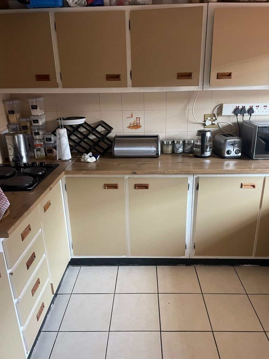 2 Bedroom Property for Sale in Scottsville KwaZulu-Natal