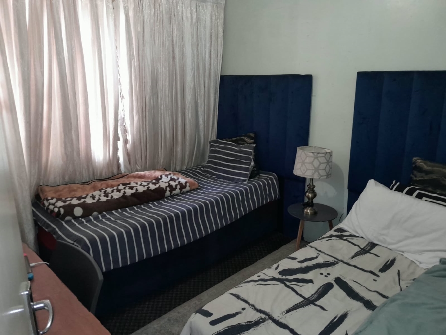 To Let 3 Bedroom Property for Rent in Orient Hills KwaZulu-Natal