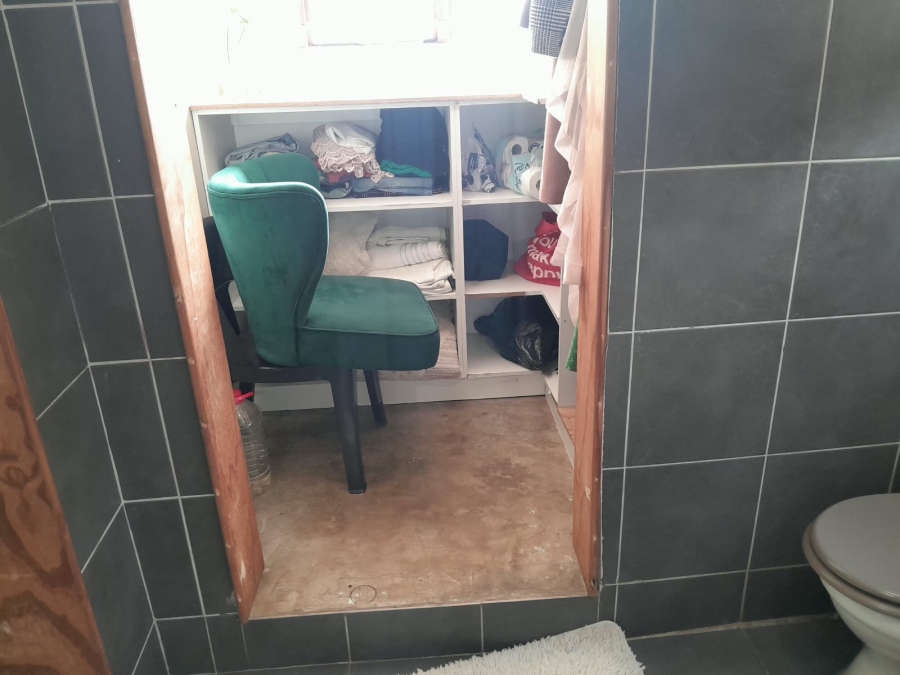 To Let 3 Bedroom Property for Rent in Orient Hills KwaZulu-Natal