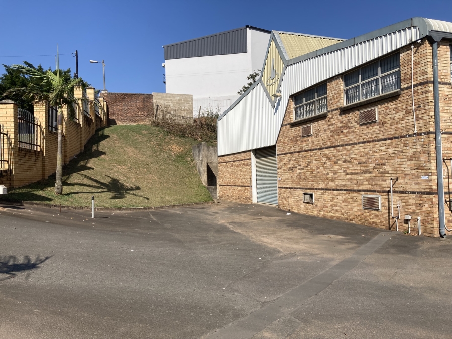 To Let Commercial Property for Rent in Westmead KwaZulu-Natal