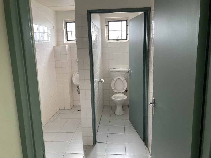 To Let Commercial Property for Rent in Westmead KwaZulu-Natal