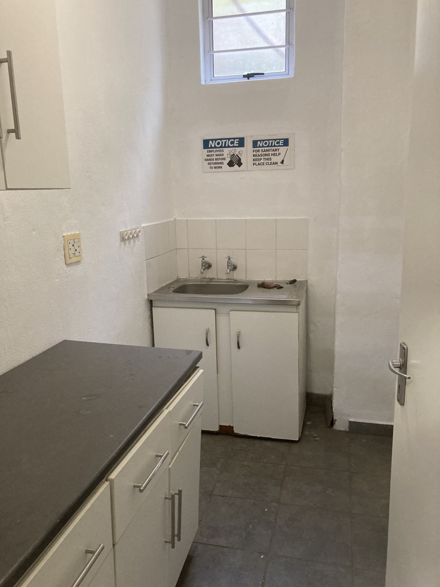 To Let Commercial Property for Rent in Westmead KwaZulu-Natal