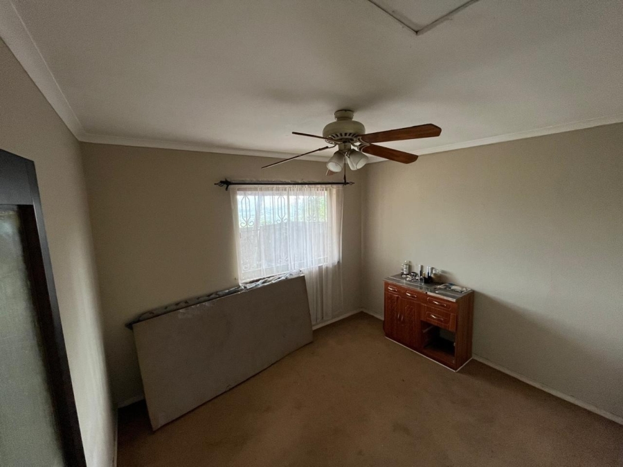 4 Bedroom Property for Sale in Brighton Beach KwaZulu-Natal