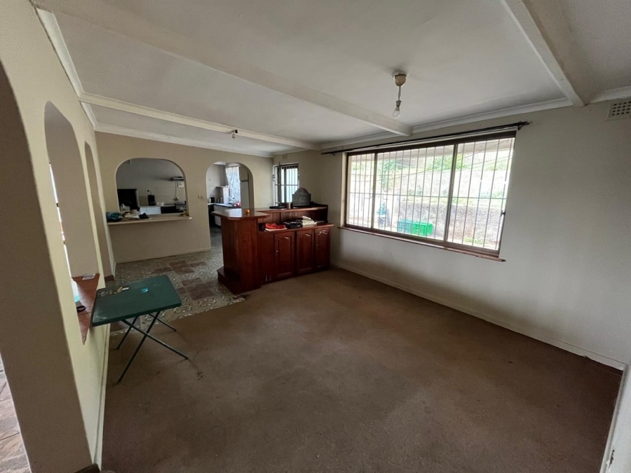 4 Bedroom Property for Sale in Brighton Beach KwaZulu-Natal