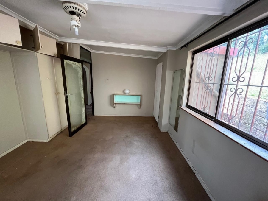 4 Bedroom Property for Sale in Brighton Beach KwaZulu-Natal