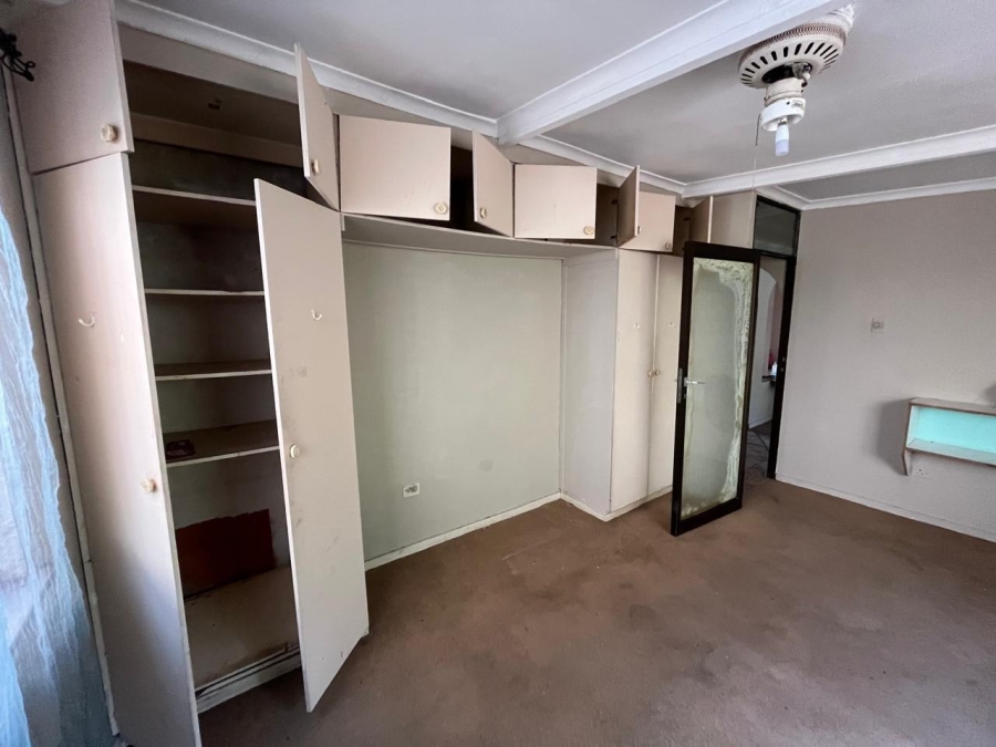 4 Bedroom Property for Sale in Brighton Beach KwaZulu-Natal