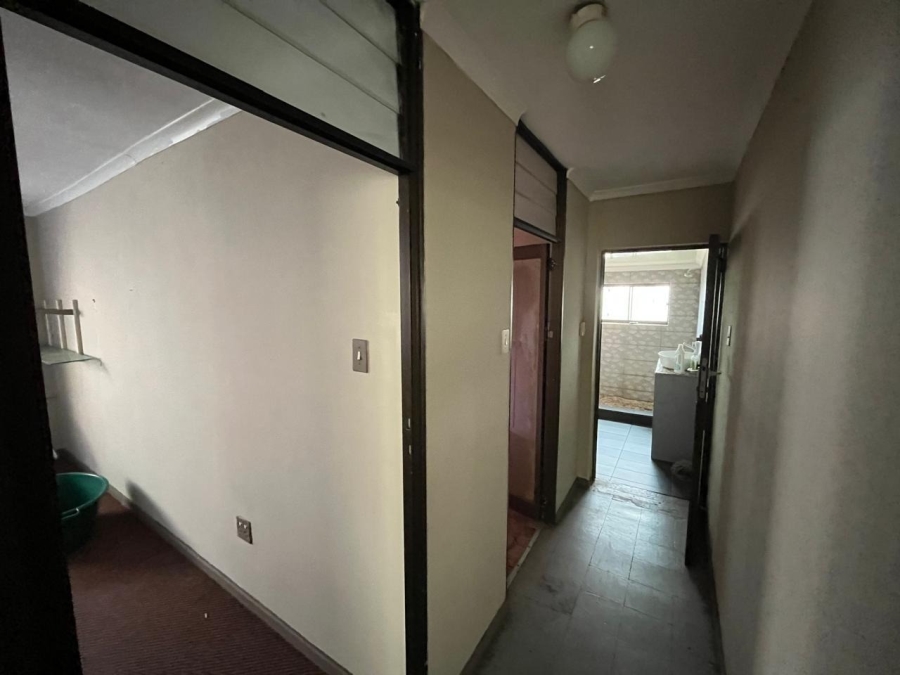 4 Bedroom Property for Sale in Brighton Beach KwaZulu-Natal