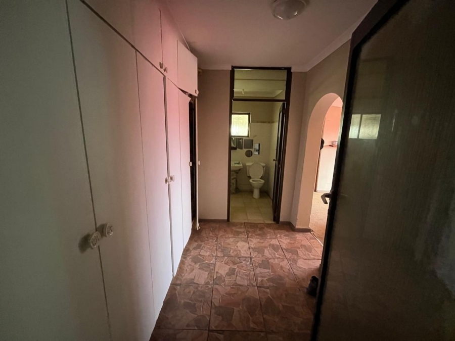 4 Bedroom Property for Sale in Brighton Beach KwaZulu-Natal