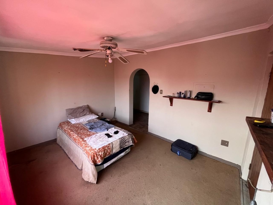 4 Bedroom Property for Sale in Brighton Beach KwaZulu-Natal