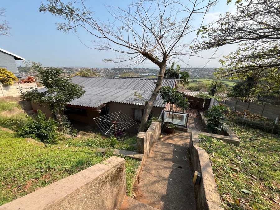 4 Bedroom Property for Sale in Brighton Beach KwaZulu-Natal