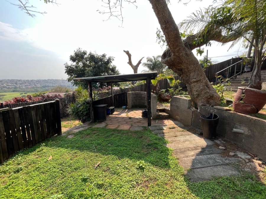 4 Bedroom Property for Sale in Brighton Beach KwaZulu-Natal
