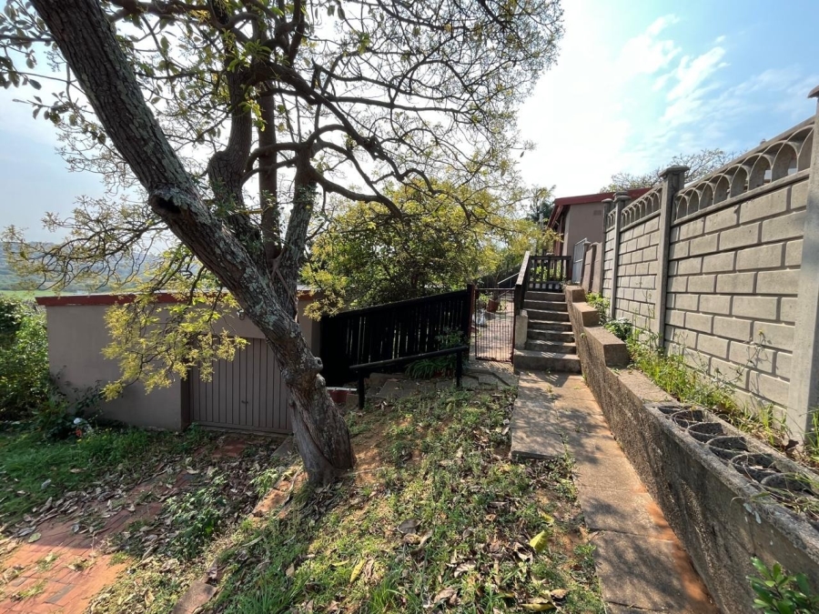 4 Bedroom Property for Sale in Brighton Beach KwaZulu-Natal