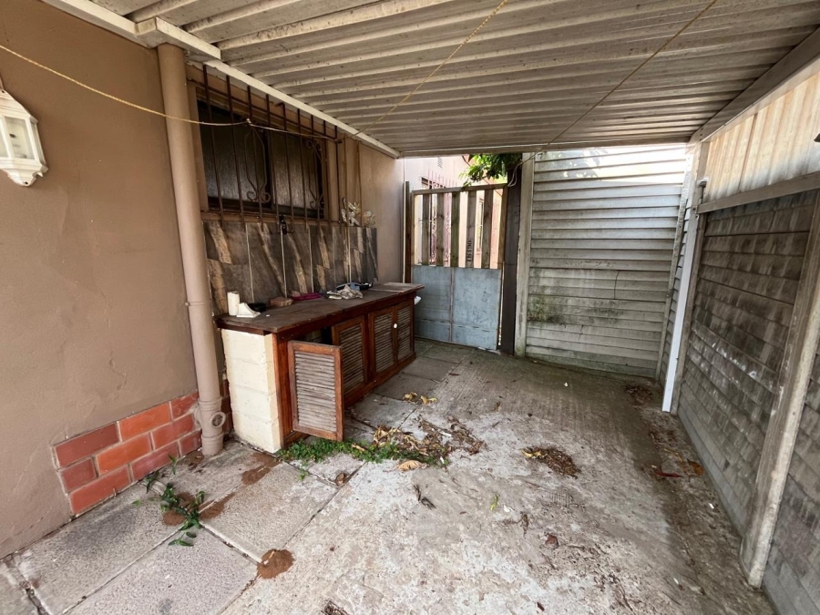 4 Bedroom Property for Sale in Brighton Beach KwaZulu-Natal