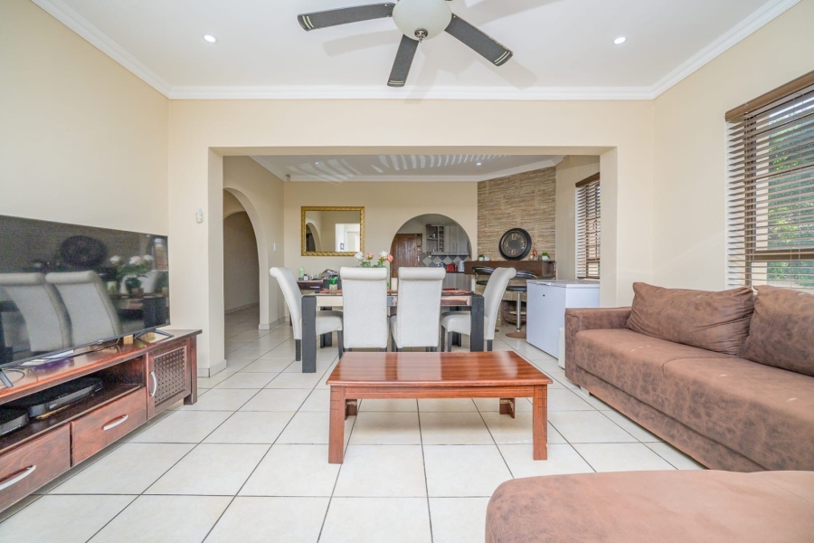 3 Bedroom Property for Sale in Ocean View KwaZulu-Natal