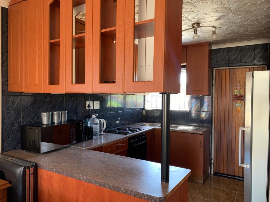 To Let 2 Bedroom Property for Rent in Brackenham KwaZulu-Natal