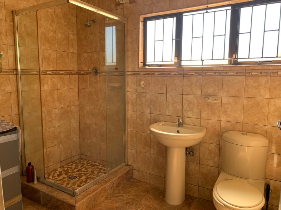 To Let 2 Bedroom Property for Rent in Brackenham KwaZulu-Natal