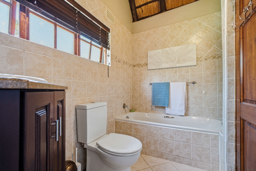 4 Bedroom Property for Sale in Kloof KwaZulu-Natal