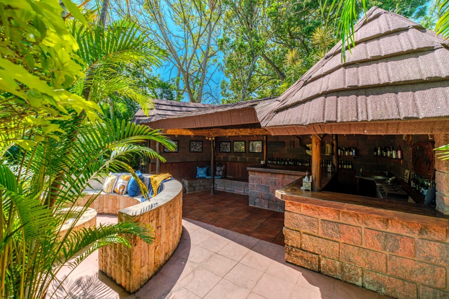 4 Bedroom Property for Sale in Kloof KwaZulu-Natal