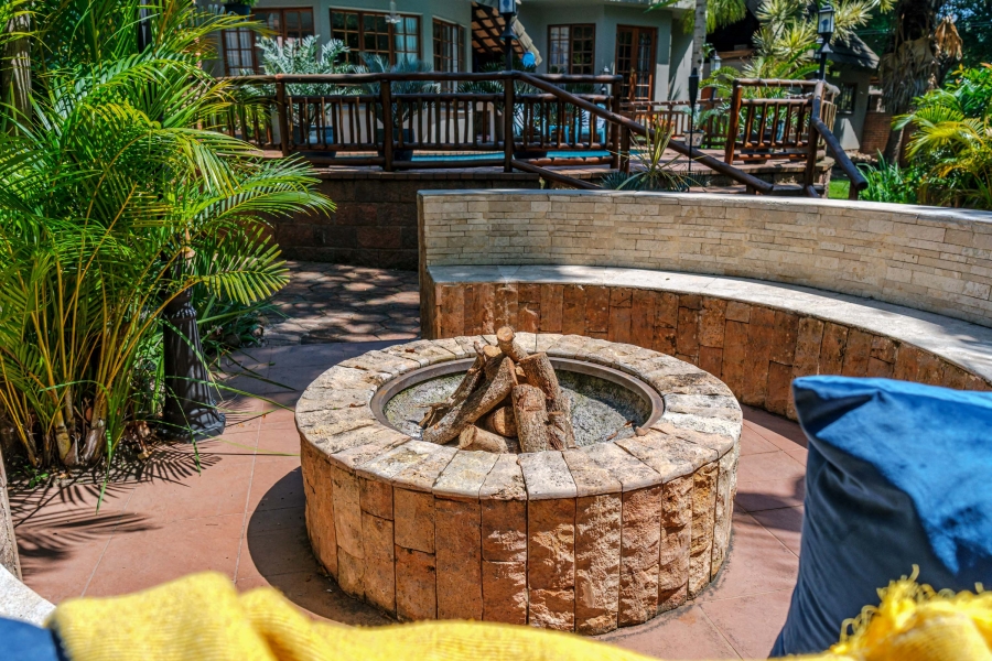 4 Bedroom Property for Sale in Kloof KwaZulu-Natal