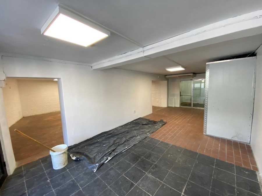 To Let Commercial Property for Rent in Greyville KwaZulu-Natal